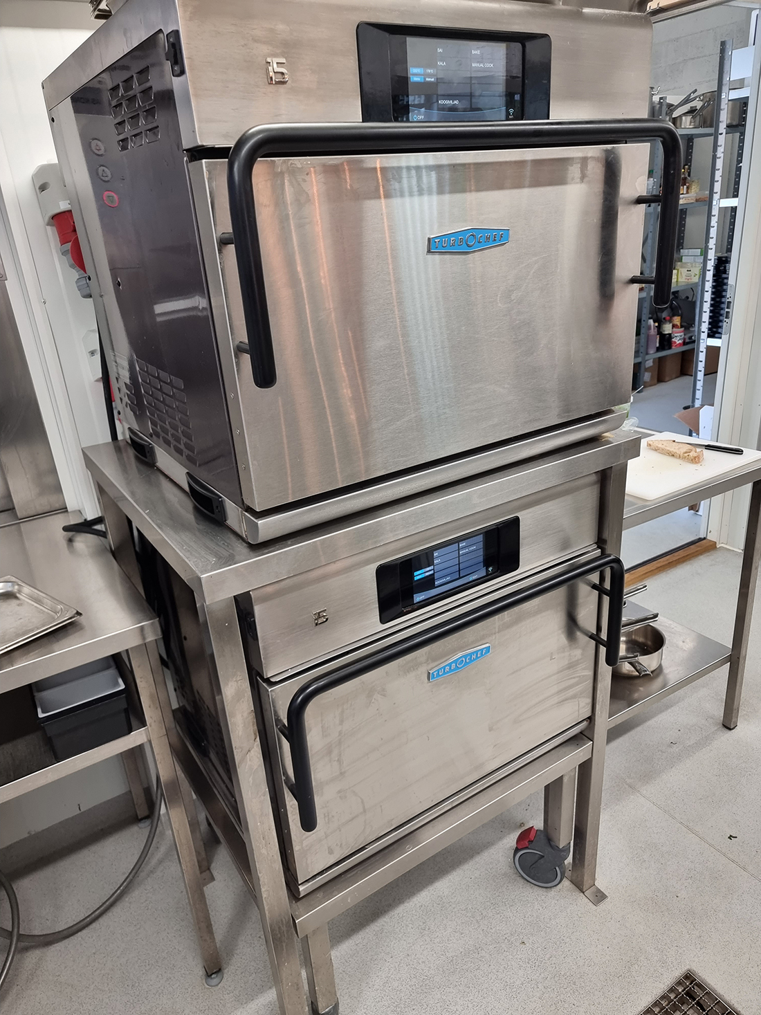 Turbochef_kiirahjud_stacked_2